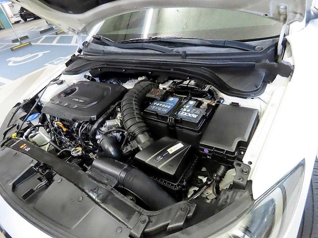 현대 아반떼 아반떼 AD 1.6 e-VGT 스마트 스페셜 이미지 18