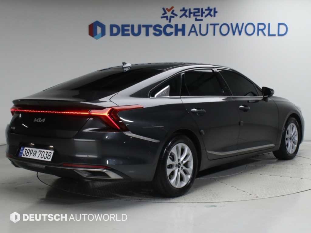 기아 K8 2.5 2WD 노블레스 이미지 4