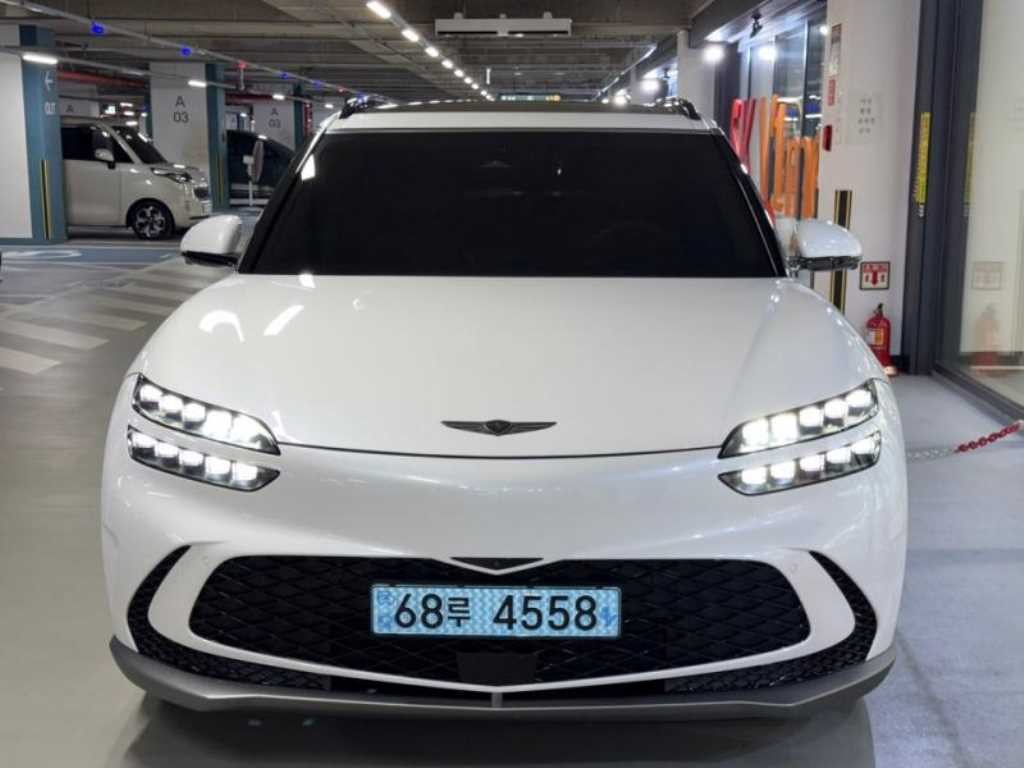 제네시스 GV60 스탠다드 2WD 이미지 2
