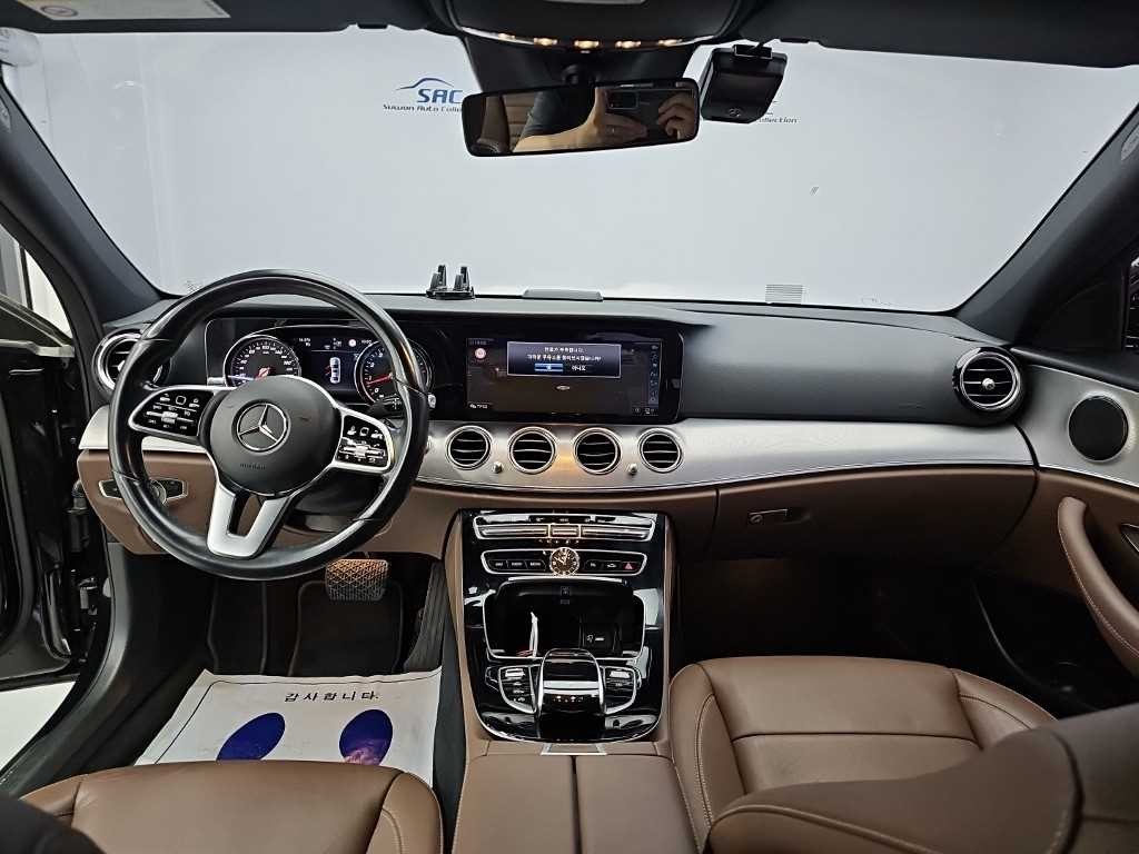 벤츠 E 클래스 E-클래스 W213 E300 아방가르드 이미지 7