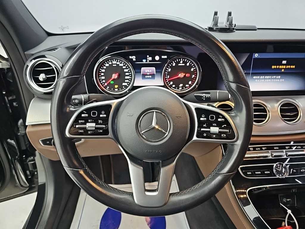 벤츠 E 클래스 E-클래스 W213 E300 아방가르드 이미지 9