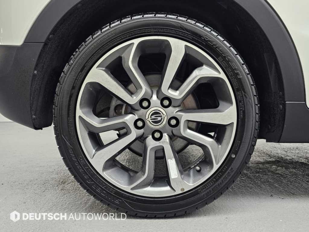 KG모빌리티(쌍용) 티볼리 디젤 2WD 1.6 VX 이미지 5