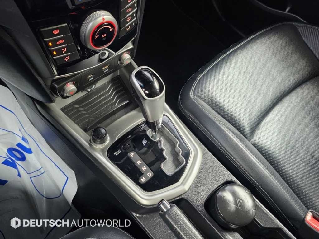 KG모빌리티(쌍용) 티볼리 디젤 2WD 1.6 VX 이미지 9