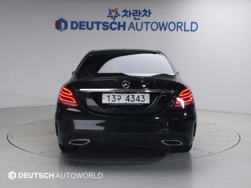 벤츠 C 클래스 C클래스 W205 C250 d 4MATIC 이미지 4