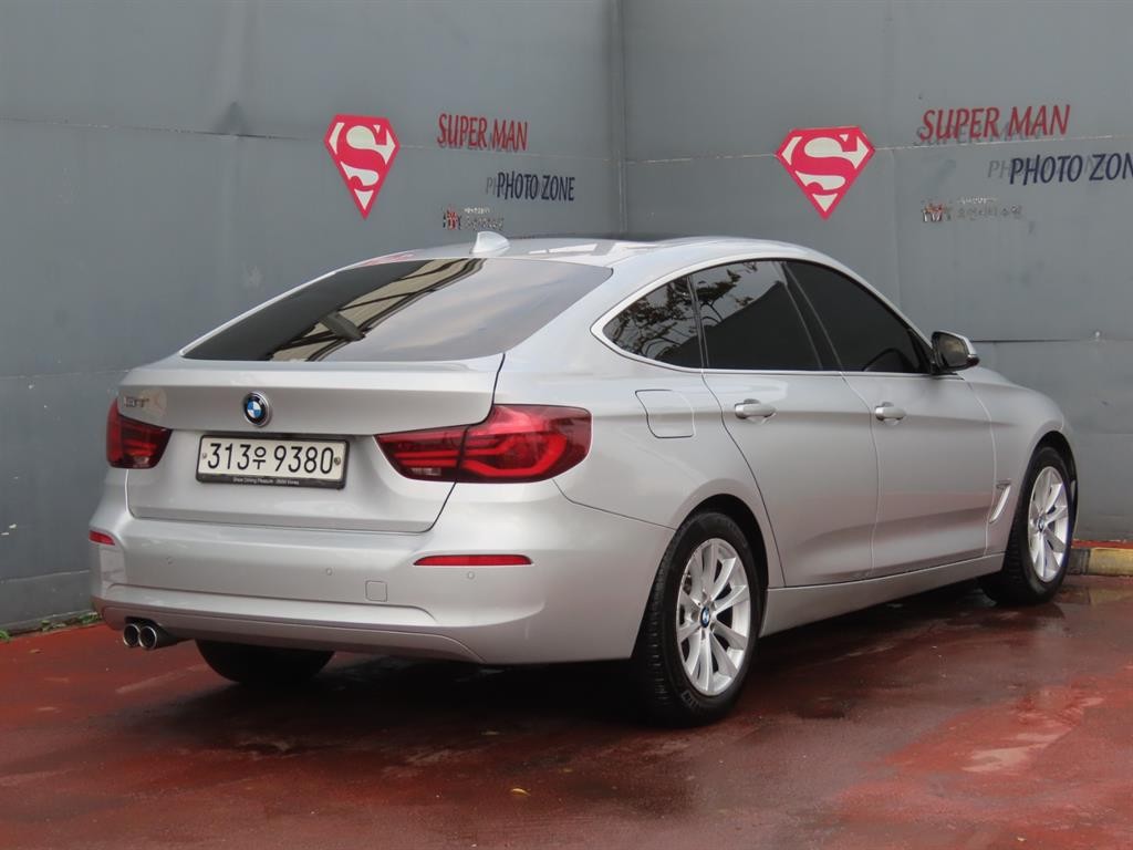 BMW 그란투리스모 3시리즈 GT (F34) GT 320D 이미지 3