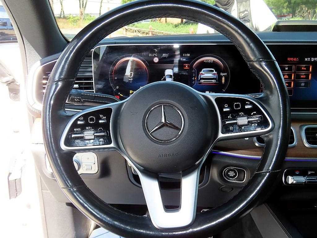벤츠 GLE 클래스 GLE 클래스 W167 GLE 350e 4MATIC 쿠페 이미지 8
