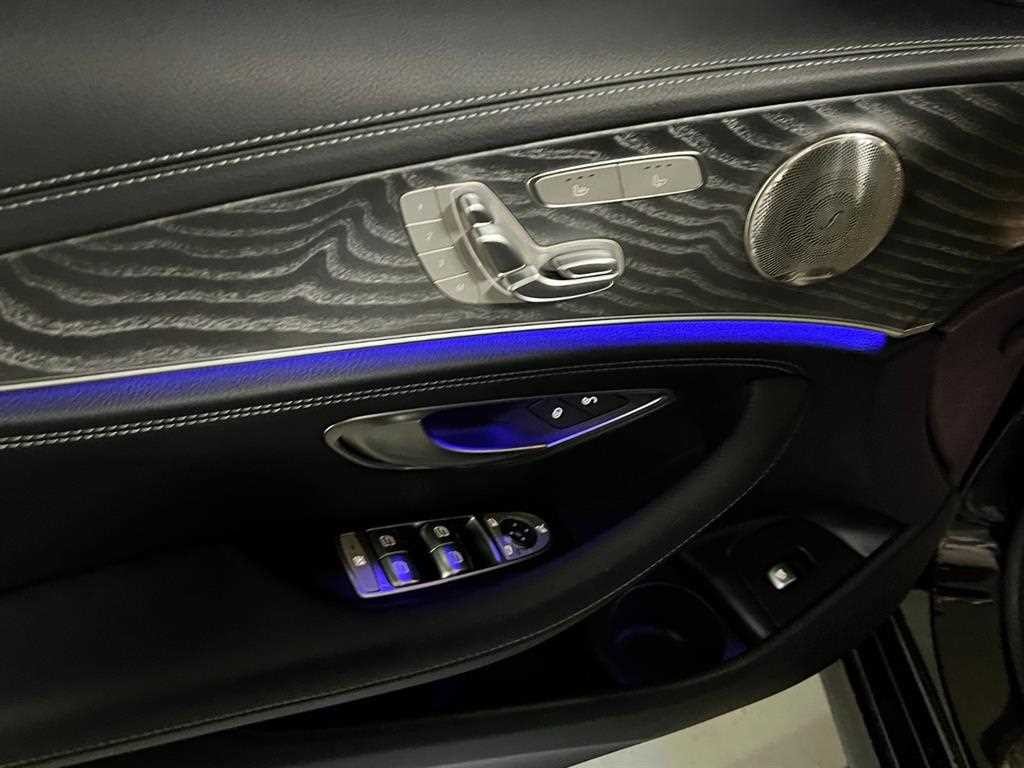 벤츠 E 클래스 E-클래스 W213 E350 4MATIC AMG LINE 이미지 13