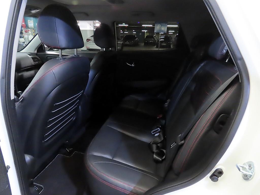KG모빌리티(쌍용) 티볼리 디젤 2WD 1.6 LX 이미지 7