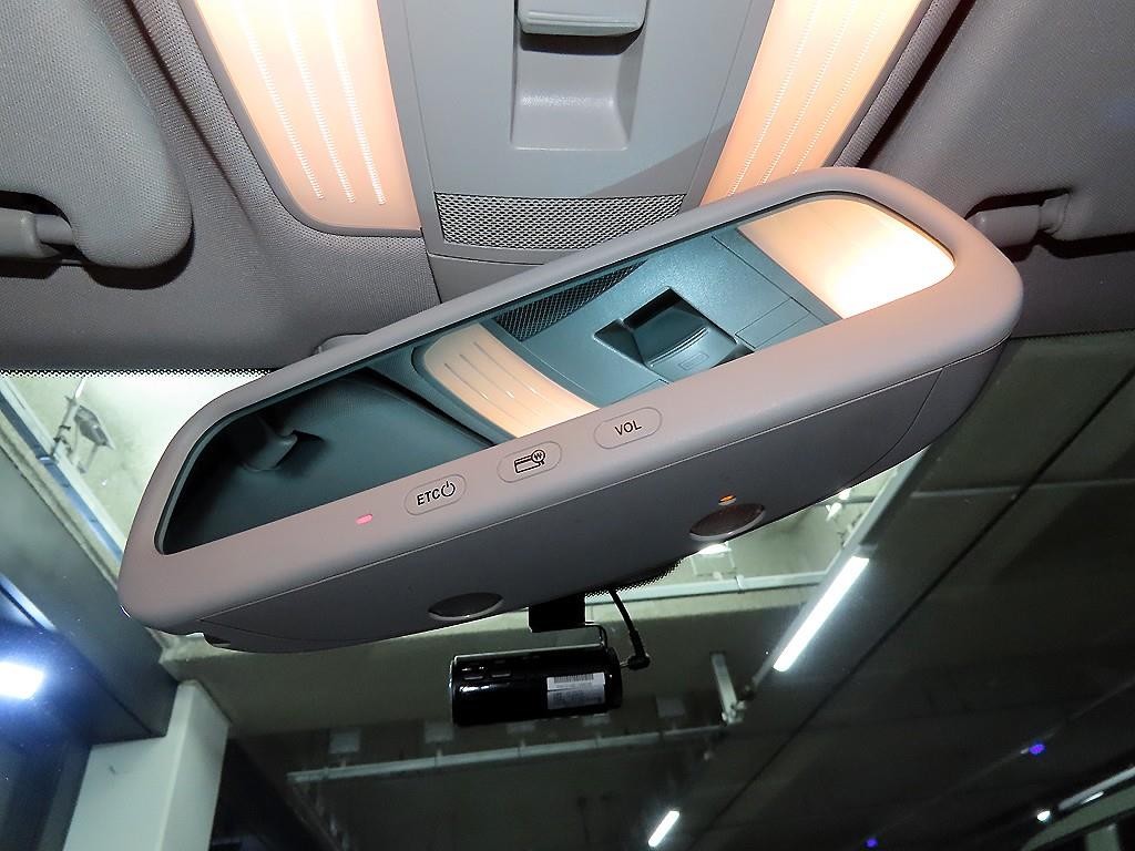 벤츠 E 클래스 E-클래스 W212 E300 엘레강스 이미지 17