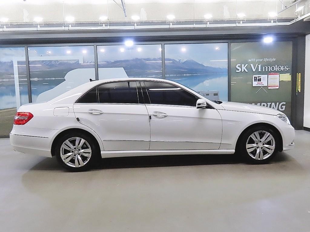 벤츠 E 클래스 E-클래스 W212 E300 엘레강스 이미지 3