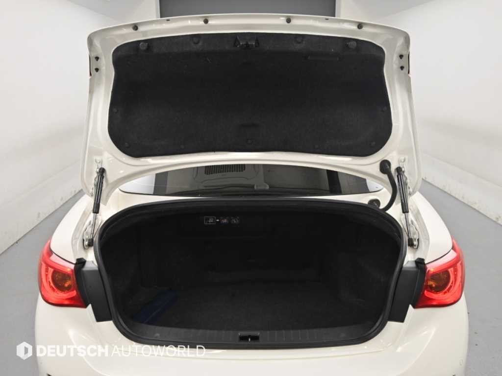인피니티 Q Q50 3.5 하이브리드 이미지 19