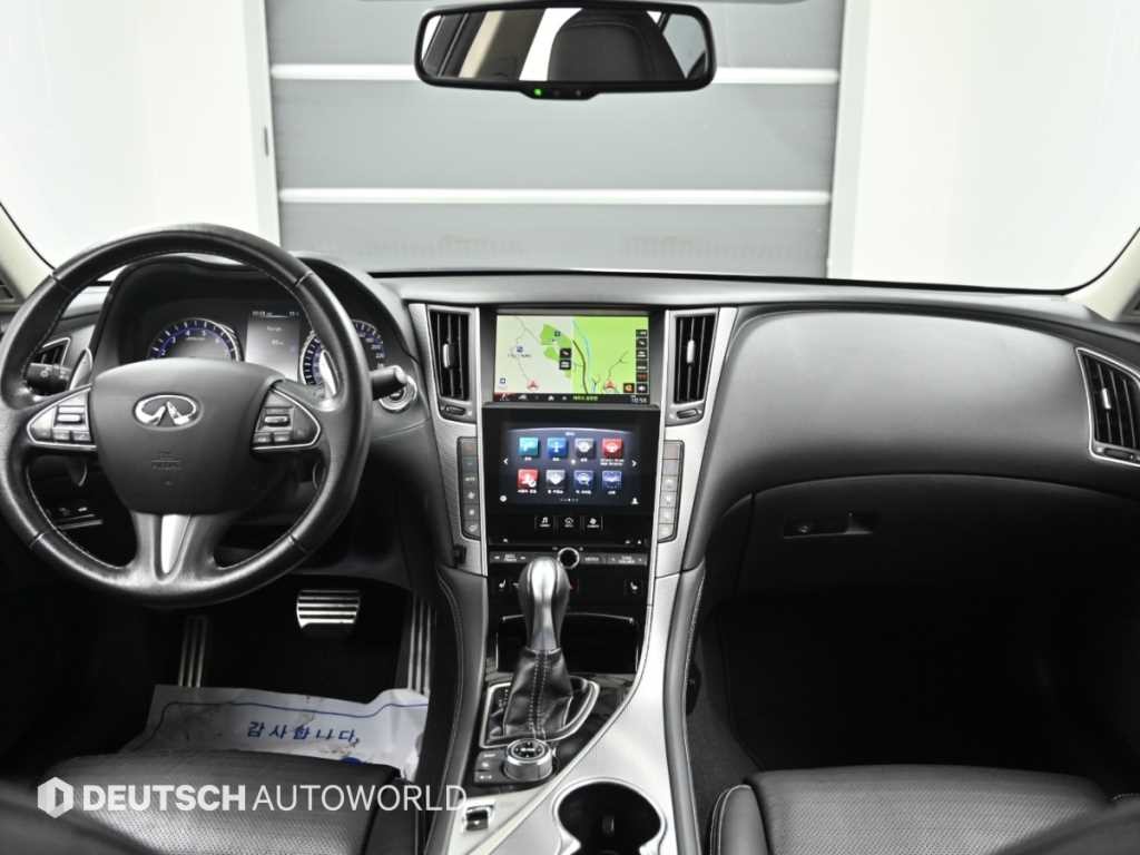 인피니티 Q Q50 3.5 하이브리드 이미지 7