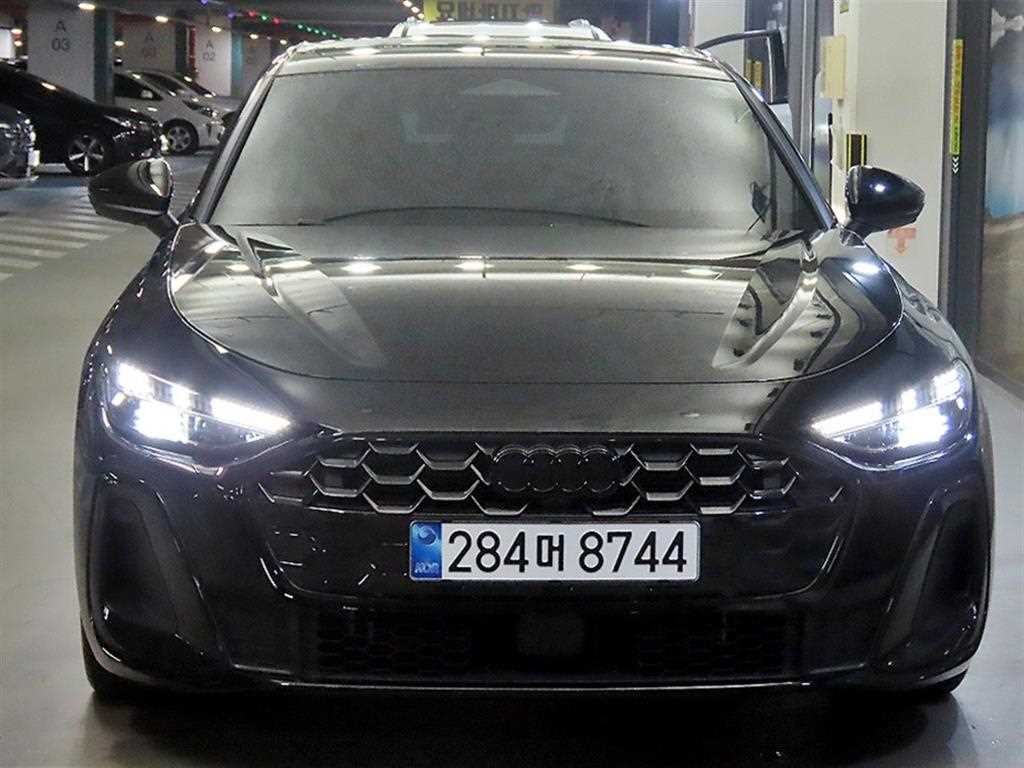 아우디 A5 A5 (B10) 40 TFSI 콰트로 S-라인 이미지 2