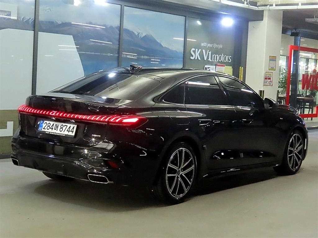 아우디 A5 A5 (B10) 40 TFSI 콰트로 S-라인 이미지 4