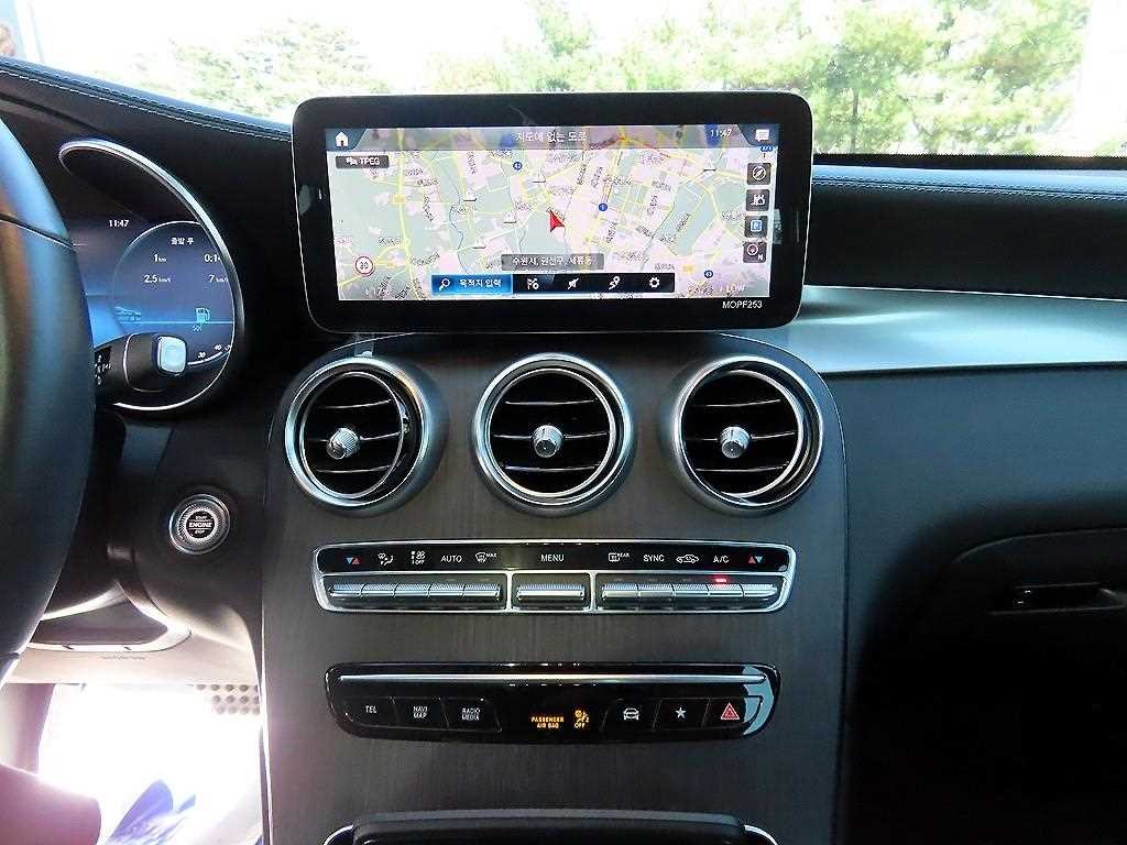 벤츠 GLC 클래스 GLC클래스 X253 GLC 300 4MATIC 이미지 12