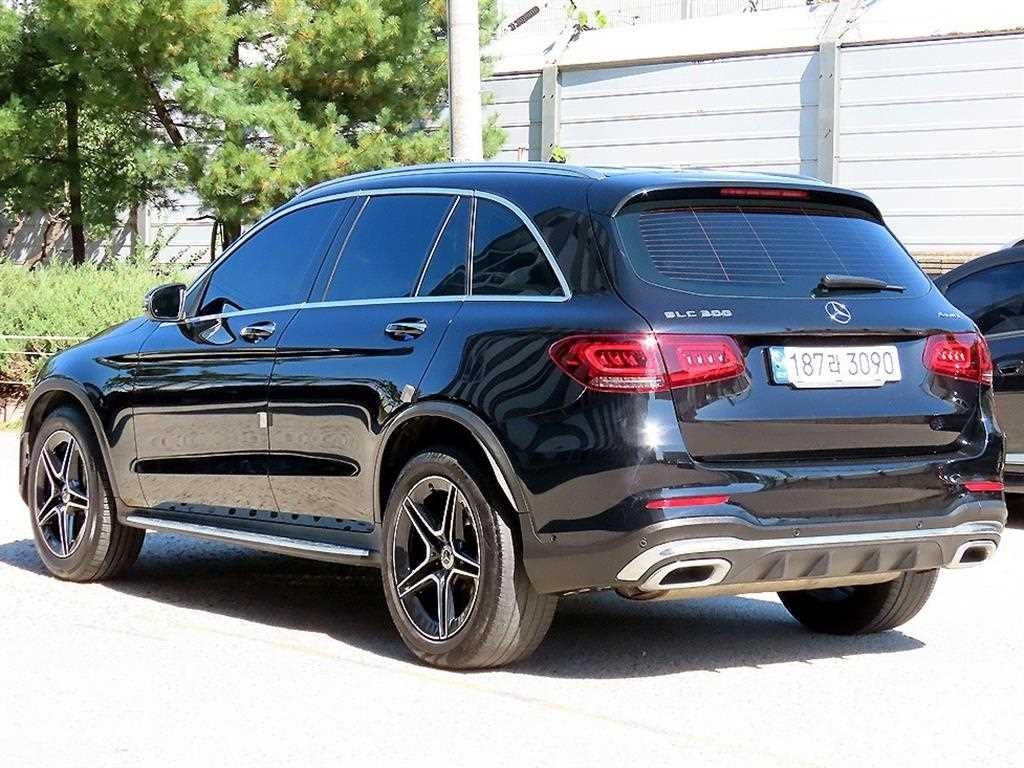 벤츠 GLC 클래스 GLC클래스 X253 GLC 300 4MATIC 이미지 3
