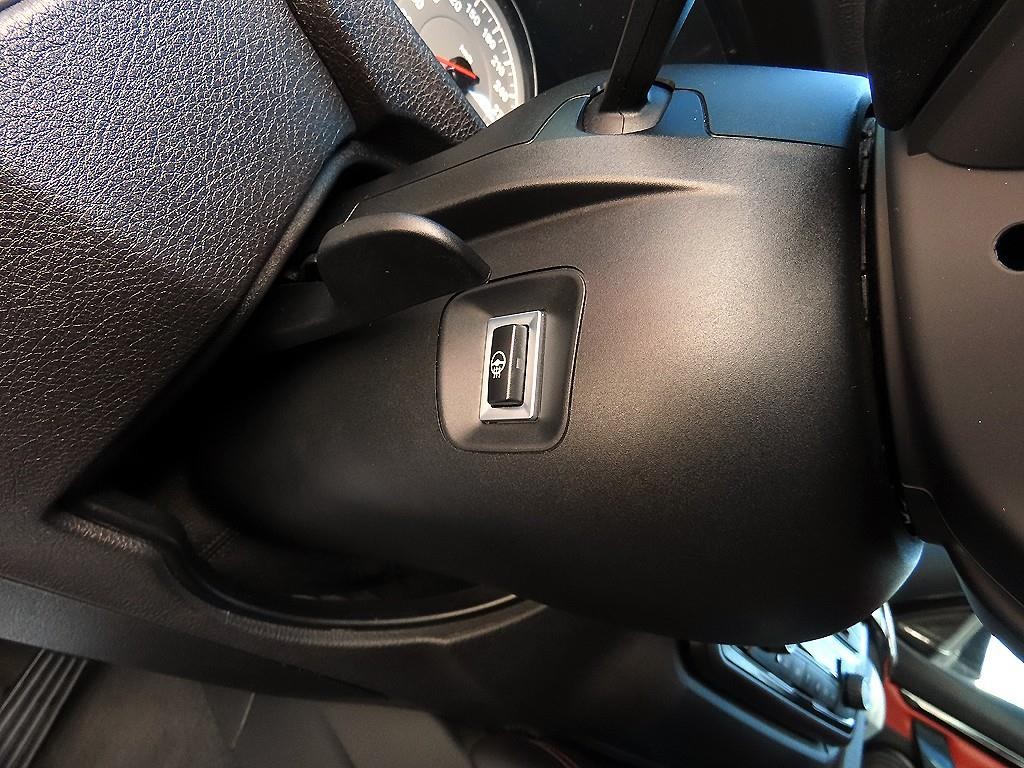 BMW 4시리즈 M4 (F82) 쿠페 이미지 13