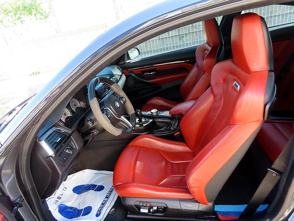 BMW 4시리즈 M4 (F82) 쿠페 이미지 5