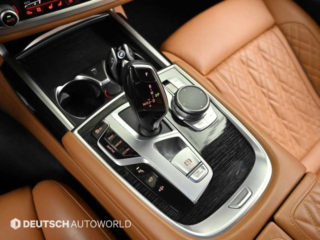 BMW 7시리즈 7시리즈 (G11) 740Li xDrive M SPORT 스포츠 이미지 9