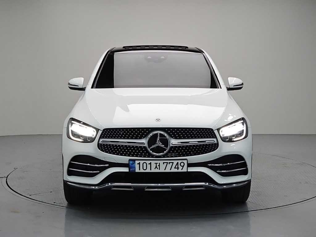 벤츠 GLC 클래스 GLC클래스 X253 GLC 300 e 4MATIC 쿠페 이미지 2