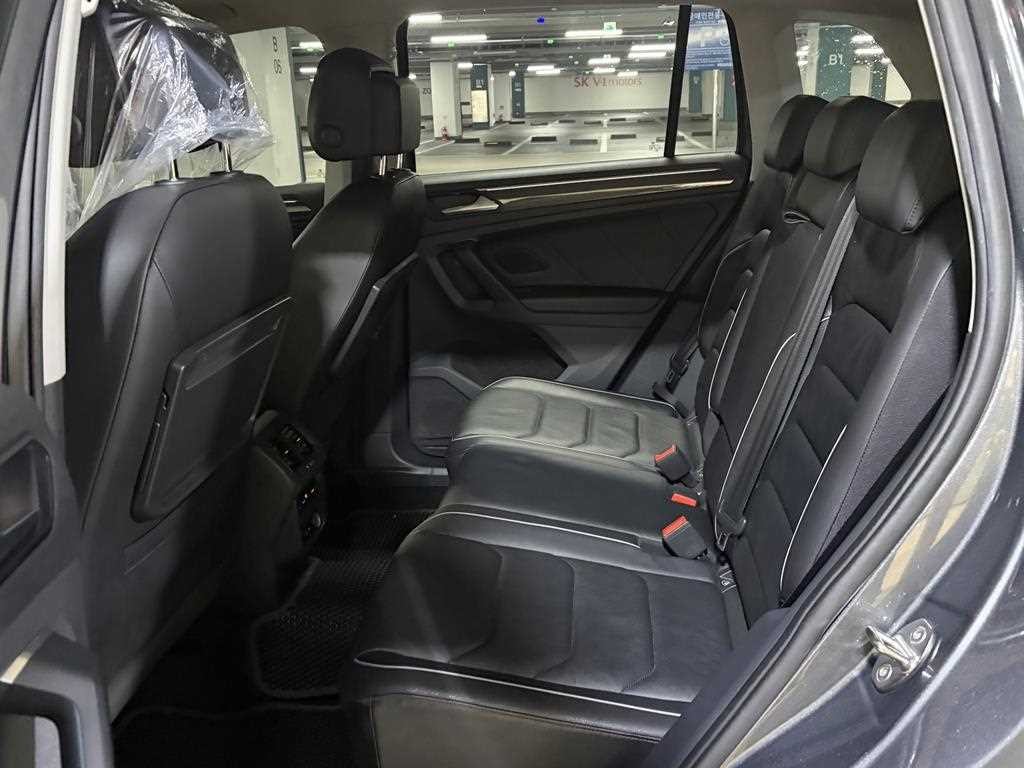 폭스바겐 티구안 티구안(2세대) 2.0 TDI 프레스티지 4모션 이미지 8