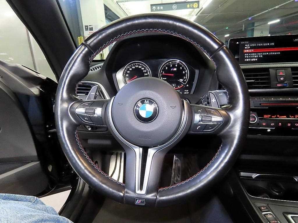 BMW 2시리즈 M2 (F87) 쿠페 이미지 8