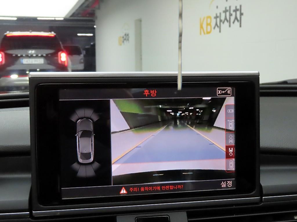 아우디 A7 55 TDI 콰트로 프레스티지 이미지 14