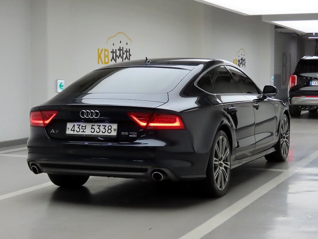아우디 A7 55 TDI 콰트로 프레스티지 이미지 4