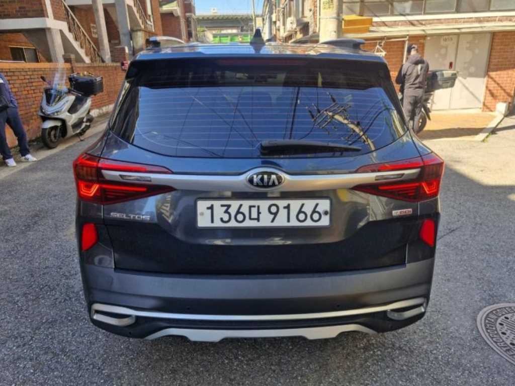 기아 셀토스 가솔린 1.6 터보 2WD 노블레스 이미지 2