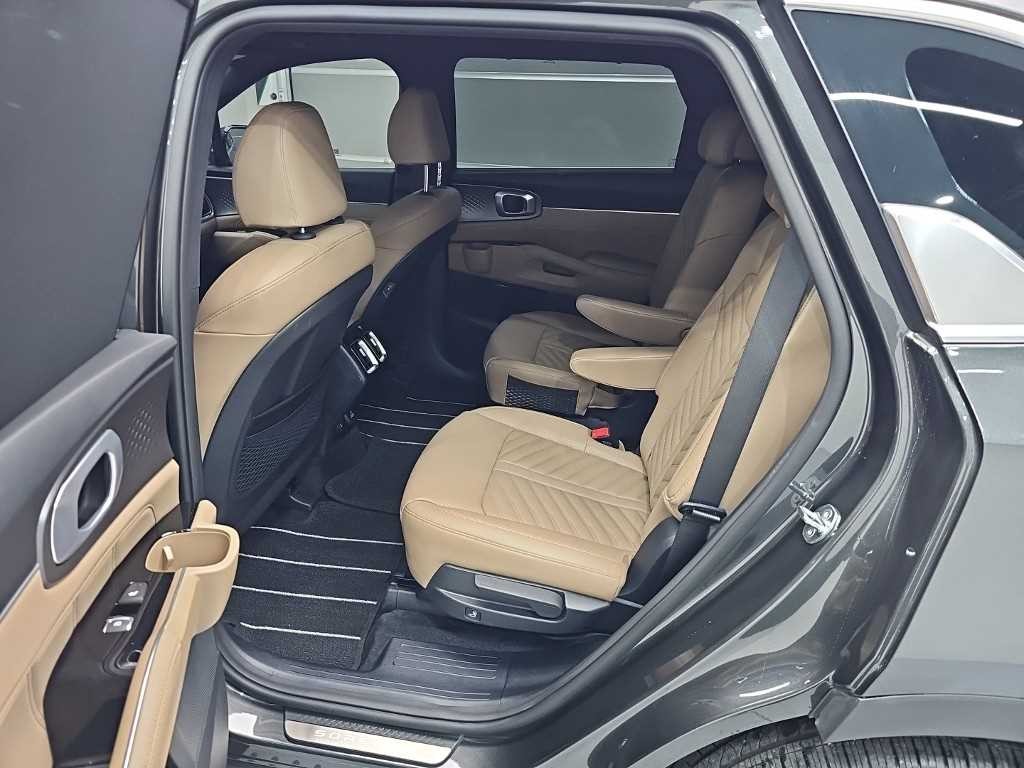 기아 쏘렌토 더 뉴 쏘렌토 4세대 가솔린 2.5T 2WD 시그니처 이미지 12