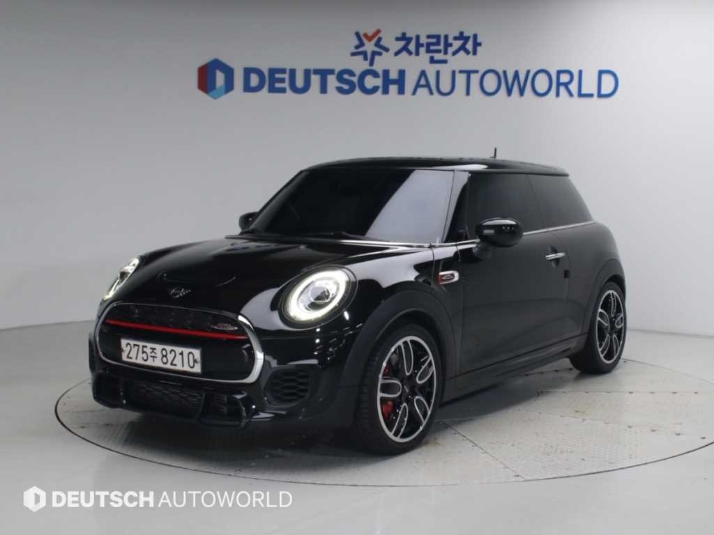 미니 쿠퍼 쿠퍼 S JCW 이미지 1