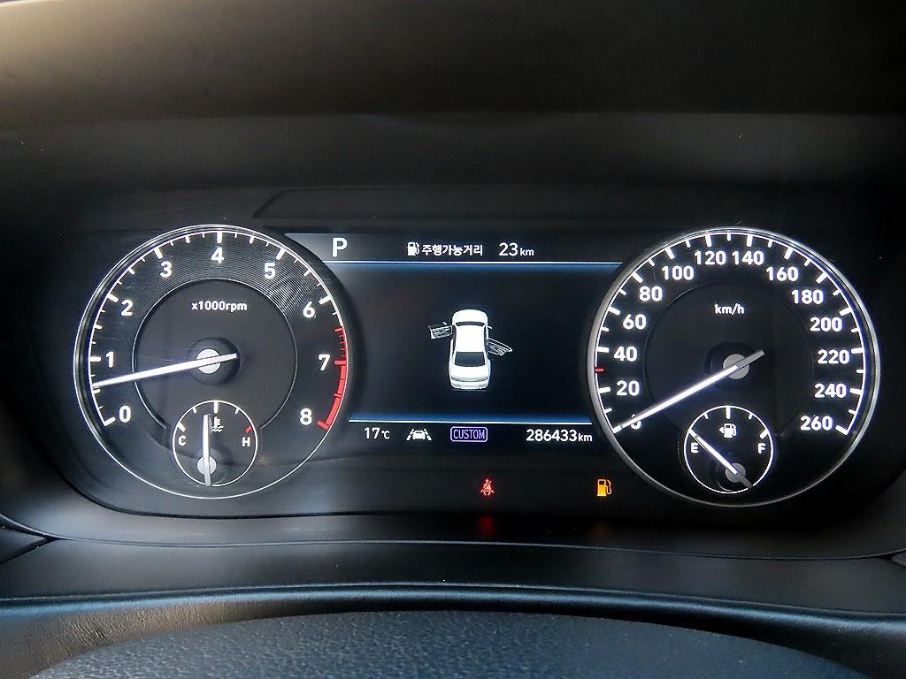 제네시스 G90 5.0 GDI AWD 리무진 프레스티지 이미지 9