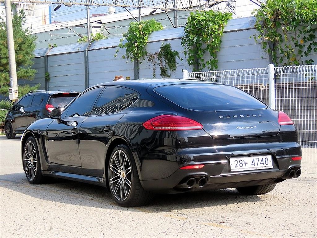포르쉐 파나메라 3.6 AWD 이미지 3
