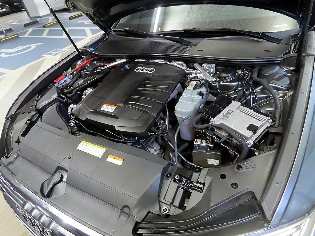 아우디 A6 A6 (C8) 40 TDI 이미지 19