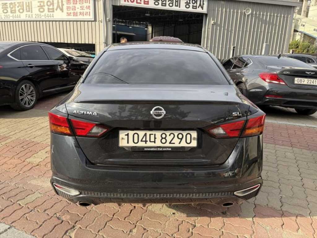 닛산 알티마 알티마(L34) 2.5 SL 테크 이미지 2