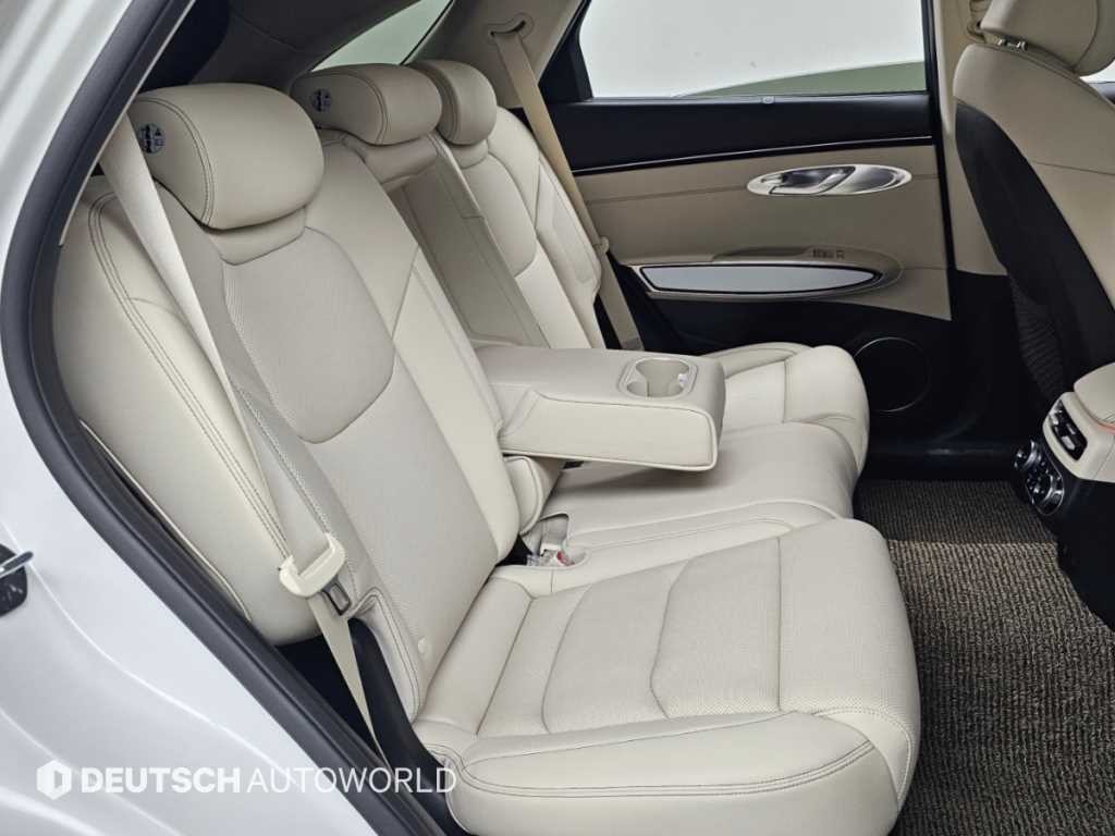 제네시스 GV70 2.5T 가솔린 AWD 이미지 12