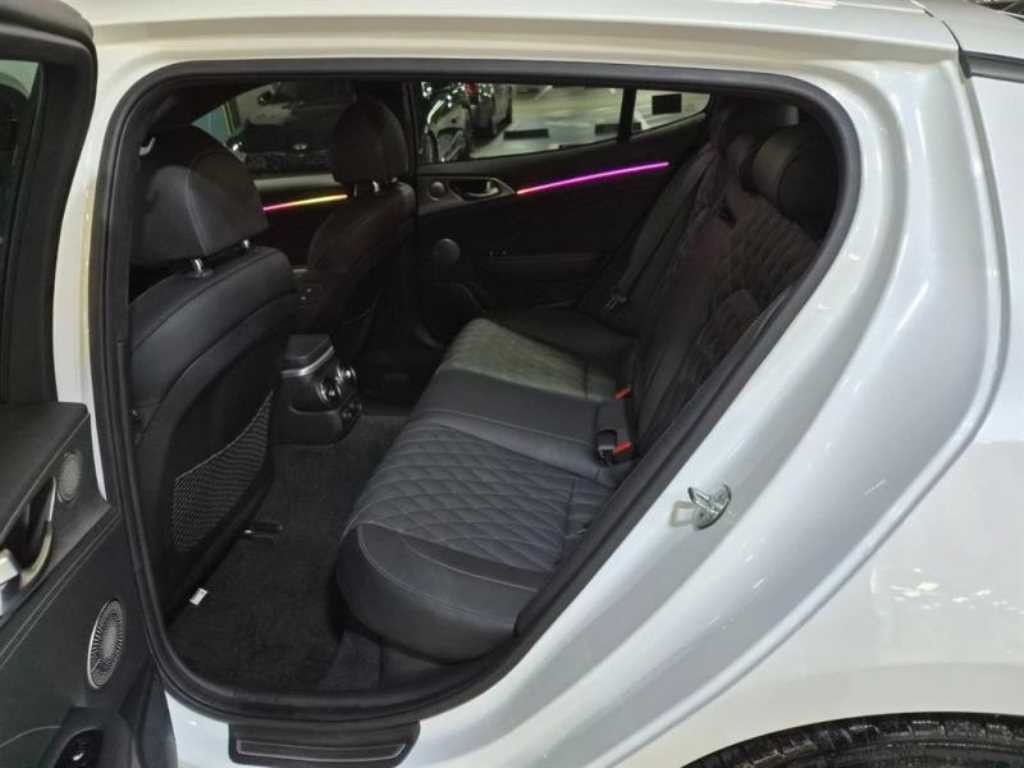 기아 스팅어 스팅어 마이스터 AWD 3.3 GT 이미지 7