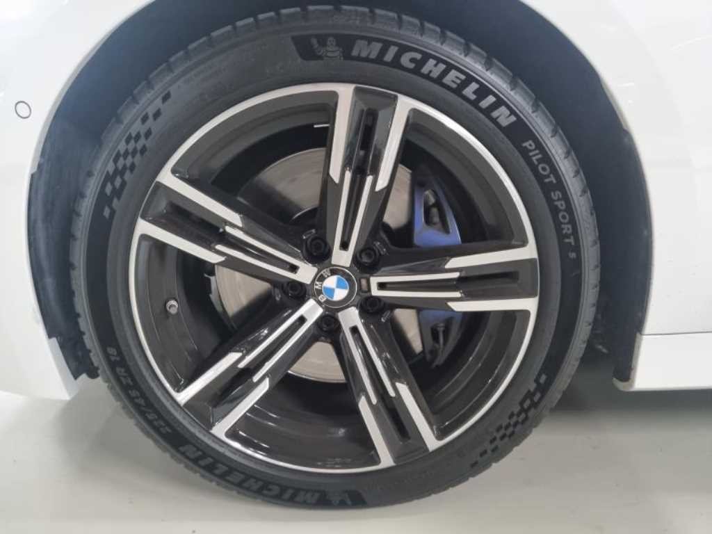 BMW 3시리즈 3시리즈 (G20) 320d xDrive M 스포츠 이미지 6