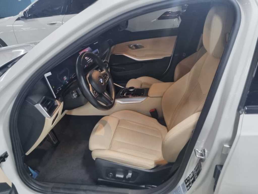 BMW 3시리즈 3시리즈 (G20) 320d xDrive M 스포츠 이미지 7