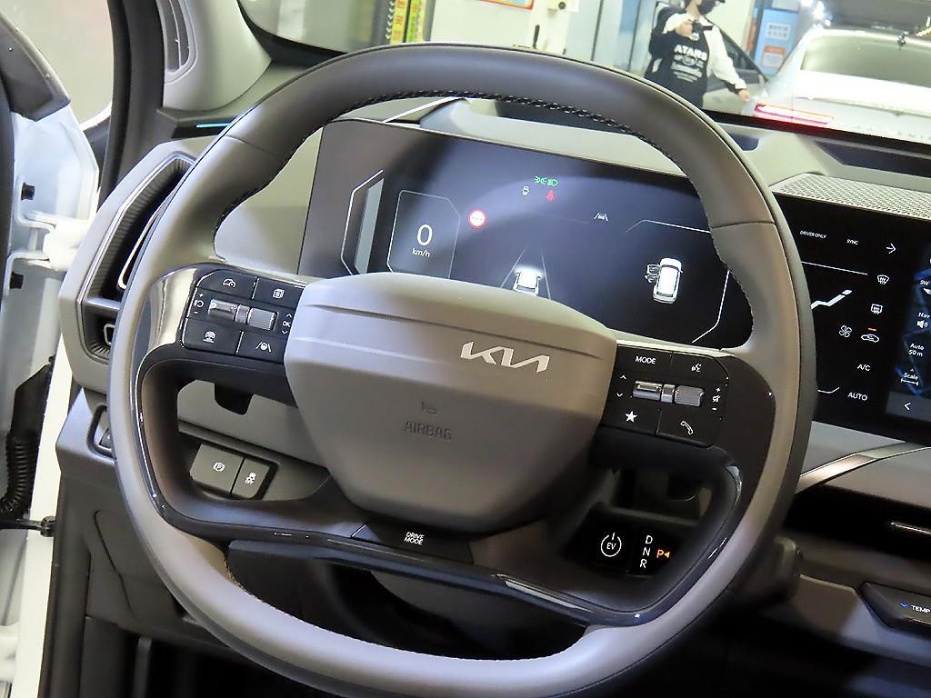 기아 EV5 롱레인지 2WD 어스 이미지 8