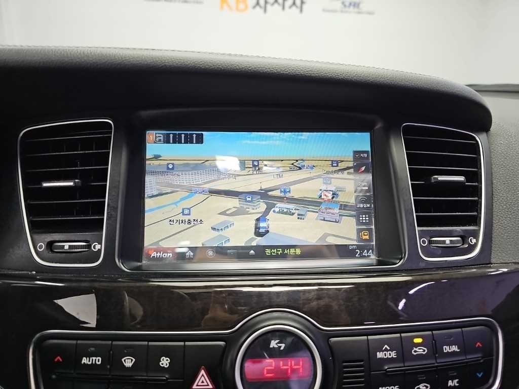 기아 K7 더 뉴 K7 LPI 3.0 프레스티지 이미지 15