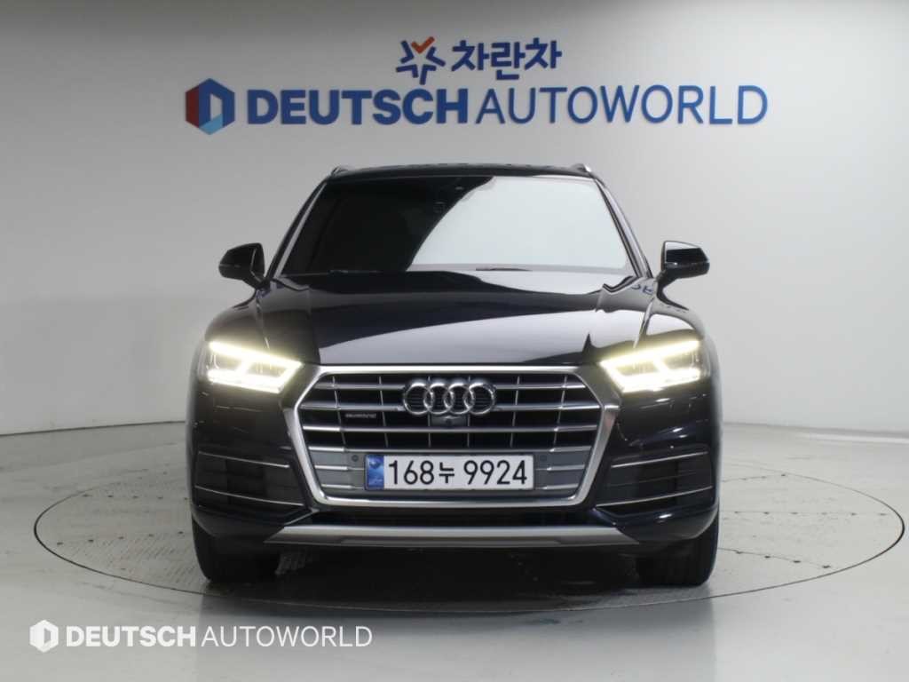 아우디 Q5 Q5 (FY) 45 TFSI 콰트로 프리미엄 이미지 3