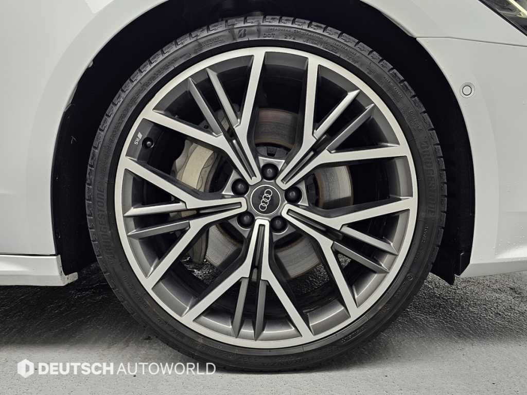 아우디 A7 A7 (4K) 55 TFSI 콰트로 프리미엄 이미지 5