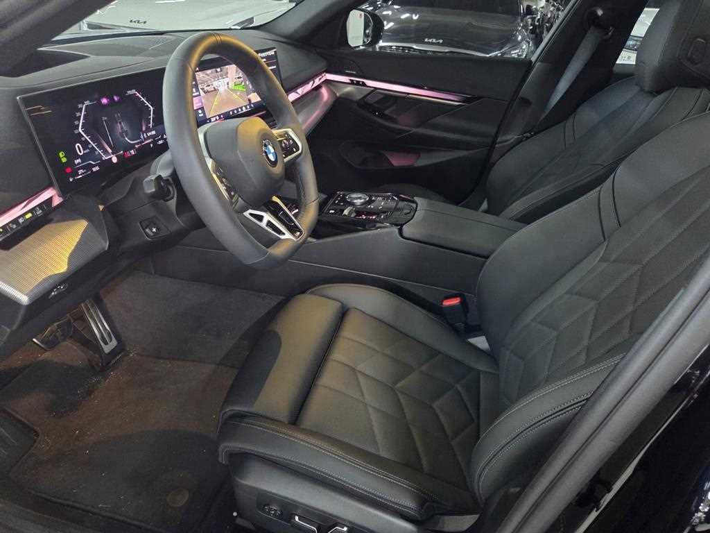 BMW 5시리즈 5시리즈 (G60) 520i M 스포츠 이미지 18