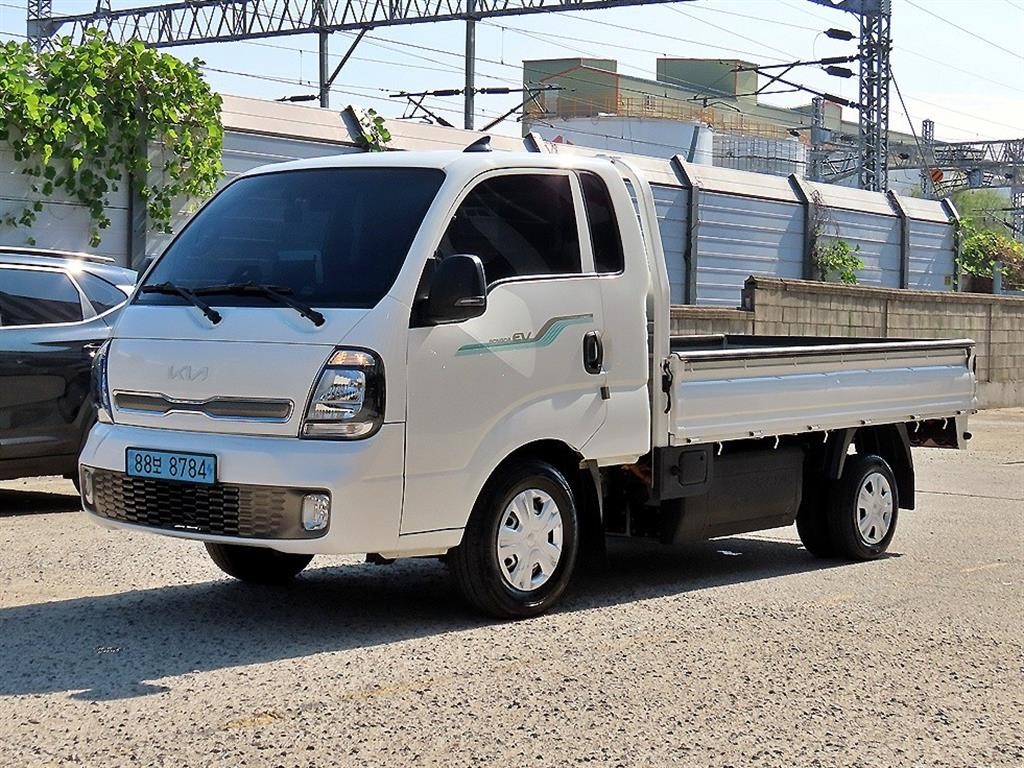 소형화물 카고(소형) [카고]봉고3 (EV) 1.0톤/킹캡/초장축/2WD GLS 이미지 2