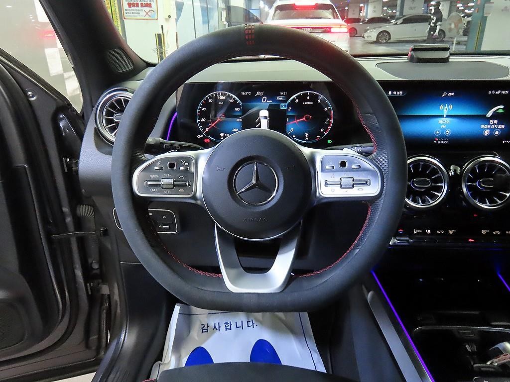 벤츠 GLB 클래스 GLB클래스 X247 GLB 250 4MATIC 이미지 8
