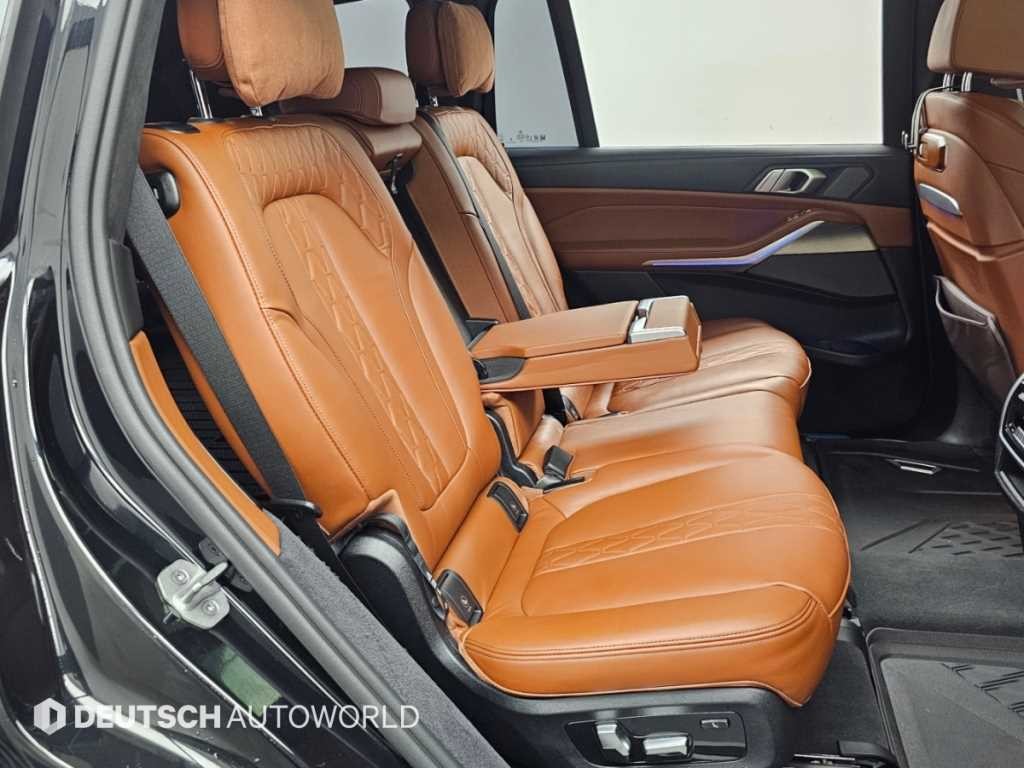 BMW X7 X7 (G07) xDrive 40i 디자인 퓨어 엑셀런스 7인승 이미지 12