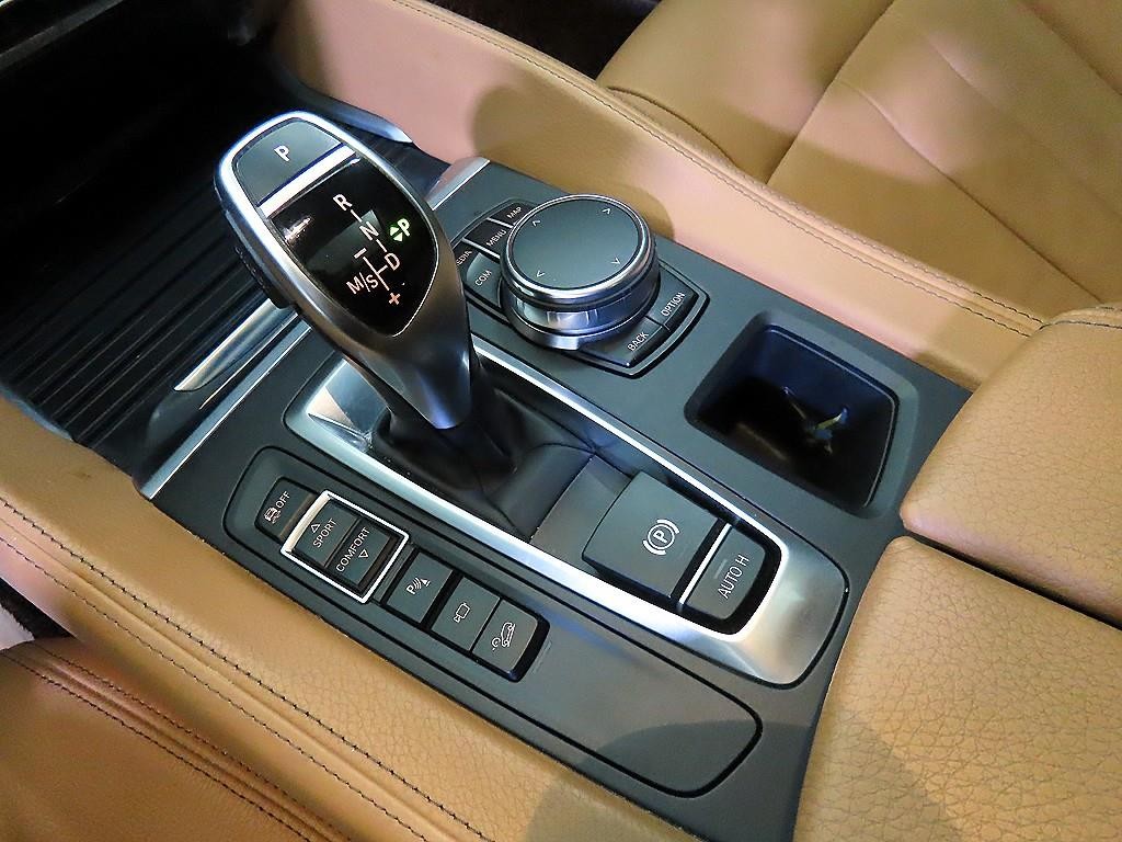 BMW X6 X6 (F16) xDrive 30d 이미지 12