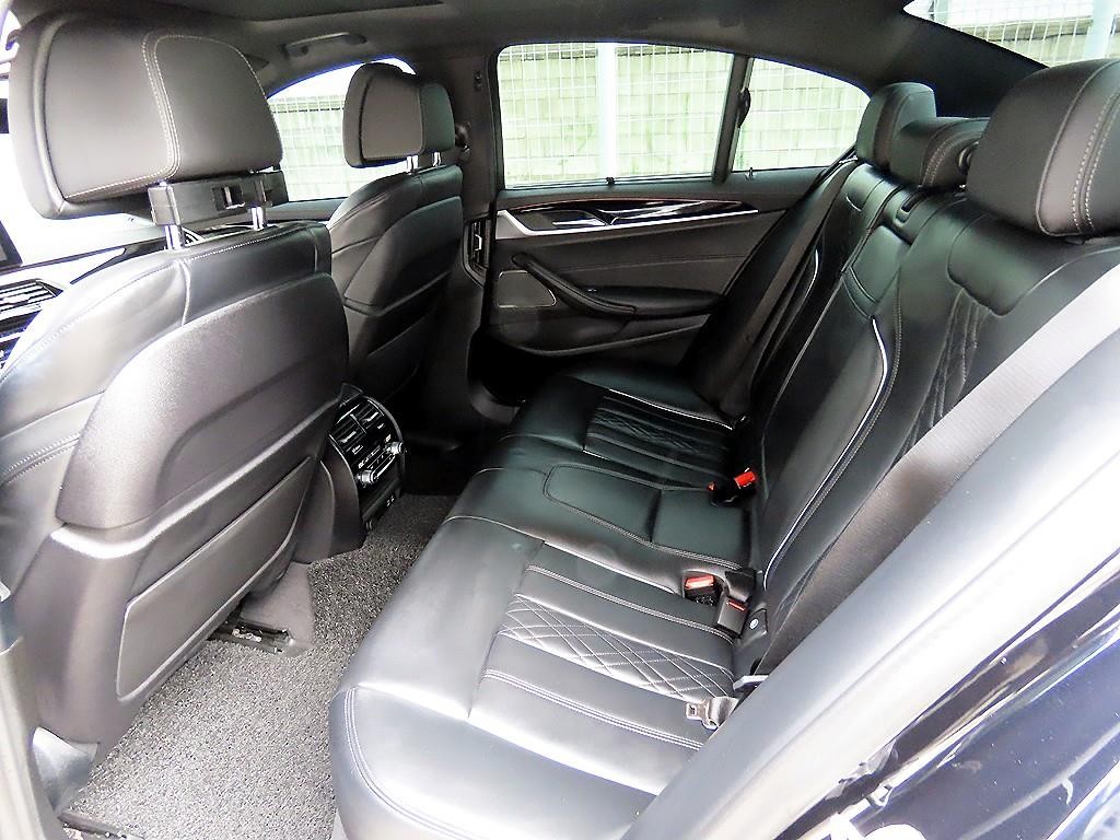 BMW 5시리즈 5시리즈 (G30) 530i M 스포츠 이미지 6