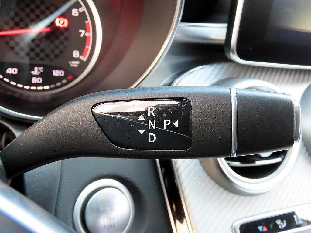 벤츠 C 클래스 C클래스 W205 C43 AMG 4MATIC 이미지 11